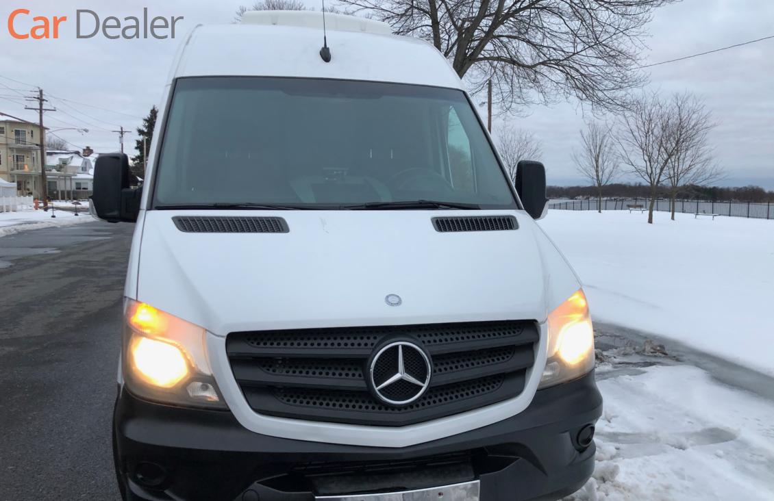 mercedes-benz sprinter cargo van 2014 WD3PF1CCXE5877849 image mercedes-benz sprinter cargo van 2014 WD3PF1CCXE5877849 image